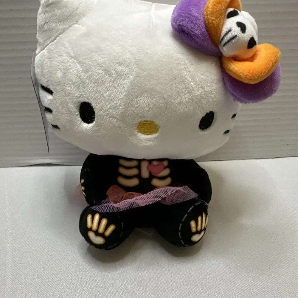 Sanrio‎ HELLO KITTY with SKELETON COSTUME 8